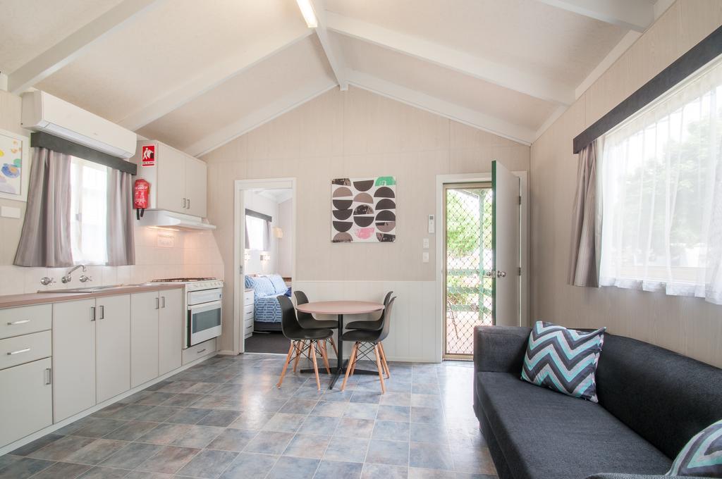 Warragul Gardens Holiday Park Eksteriør billede